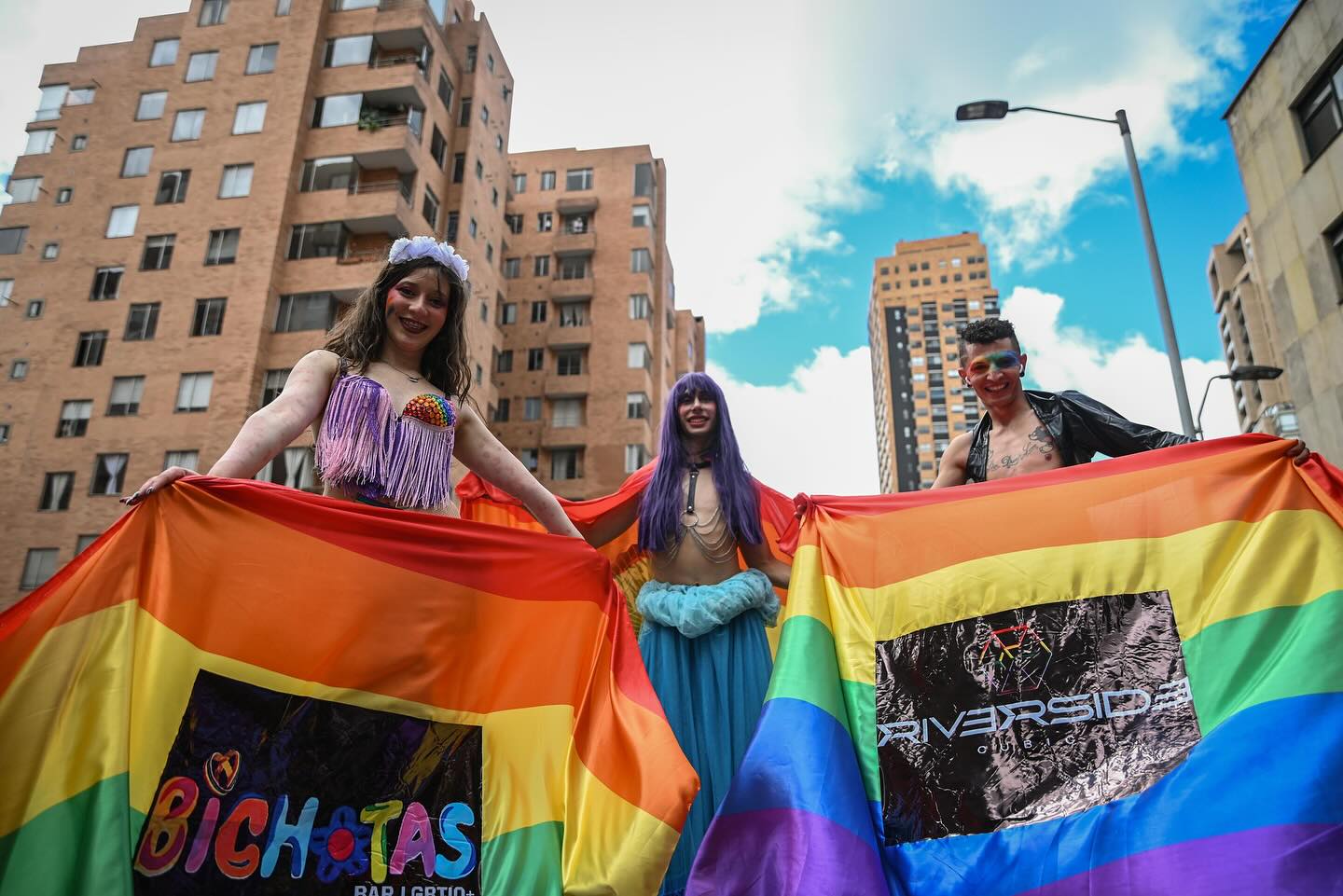 Bogotá tiñe de Colores la Plaza de Bolívar: Marcha del orgullo LGBTQ+ 2025