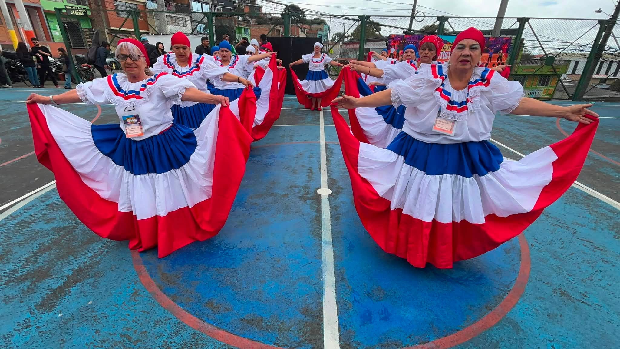 El arte tomó el Parque Bermúdez y convirtió a Los Laches en un escenario de encuentro ciudadano